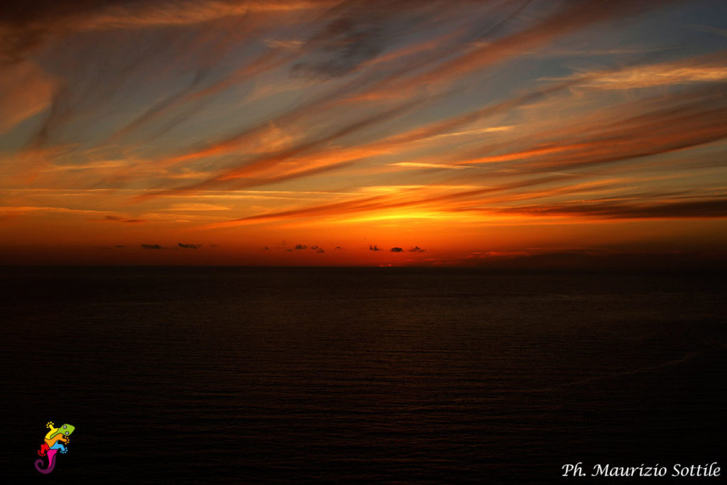 Alba a Filicudi